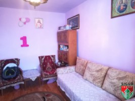 apartament-2-camere-decomandat-zona-valea-aurie-1